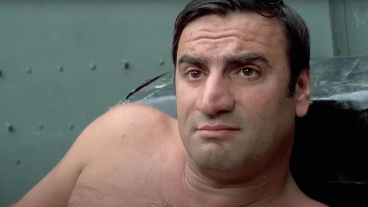 « Gros bébé… »: ce jour où Aldo Maccione a quitté le tournage de La 7ème Compagnie après avoir fait un gros caprice